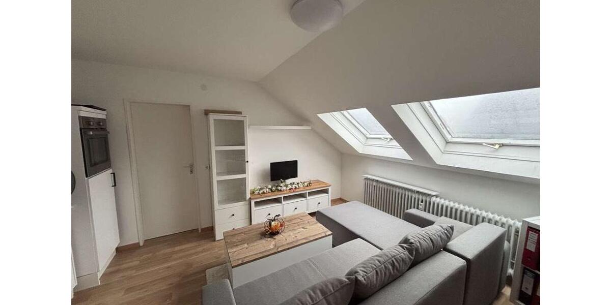 Dachgeschoßwohnung Sindelfingen Darmsheim - 2 Zimmer, 34 m&sup2;, 890&euro; | Angebot:25907984