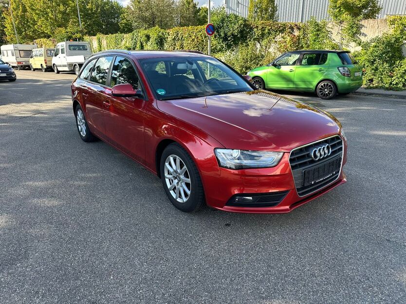 Audi A4 220.000 km 8.200 € Möglingen/Ludwigsburg 71696