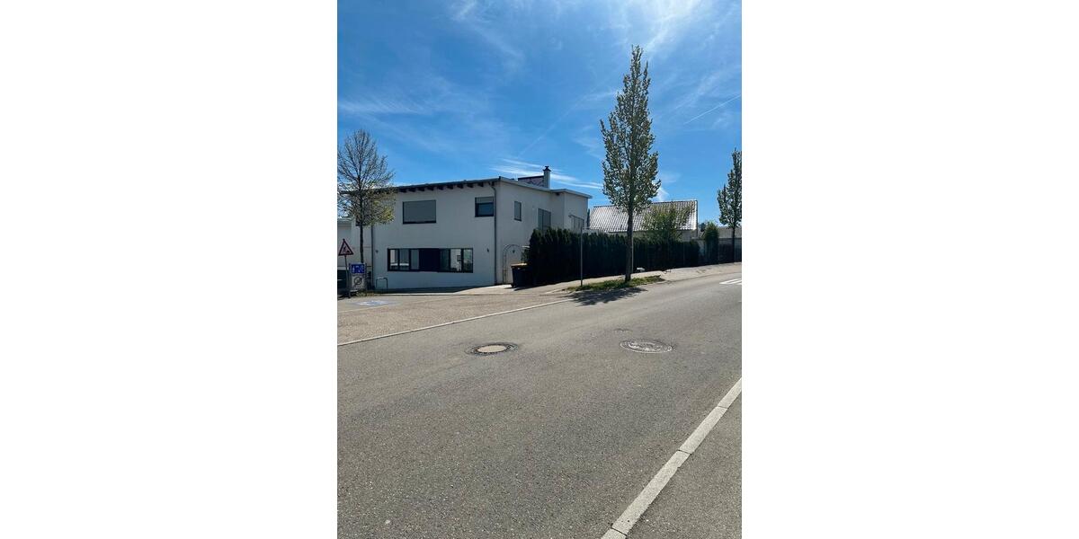 Einfamilienhaus Nürtingen - 9 Zimmer, 272 m&sup2;, 1.695.000&euro; | Angebot:26326414