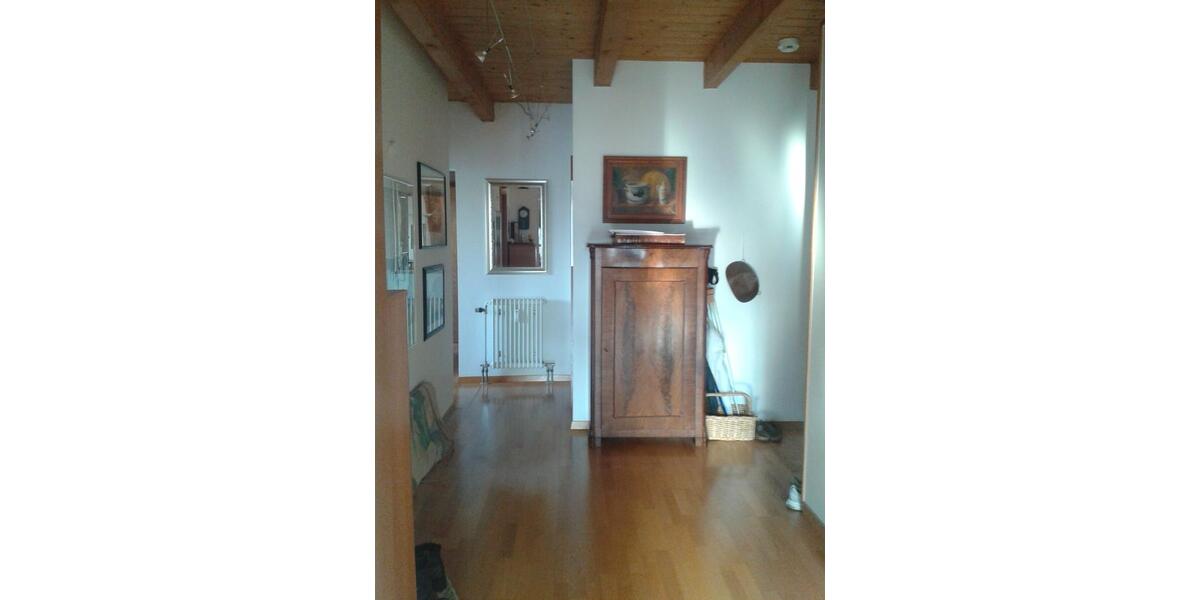 Dachgeschoßwohnung Reutlingen - 3 Zimmer, 80 m&sup2;, 1.250&euro; | Angebot:27584496