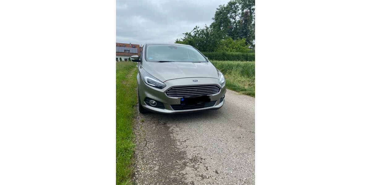 Ford S-Max 121.685 km 15.100 &euro; Schönaich 71101