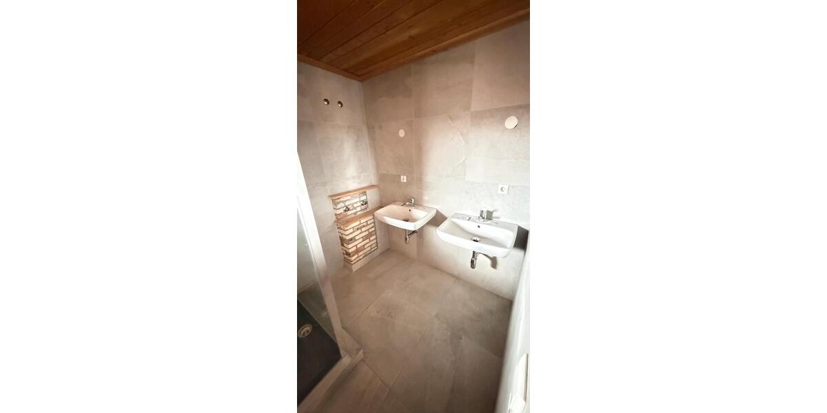 Einfamilienhaus Nagold - 3.5 Zimmer, 150 m&sup2;, 1.700&euro; | Angebot:24868944