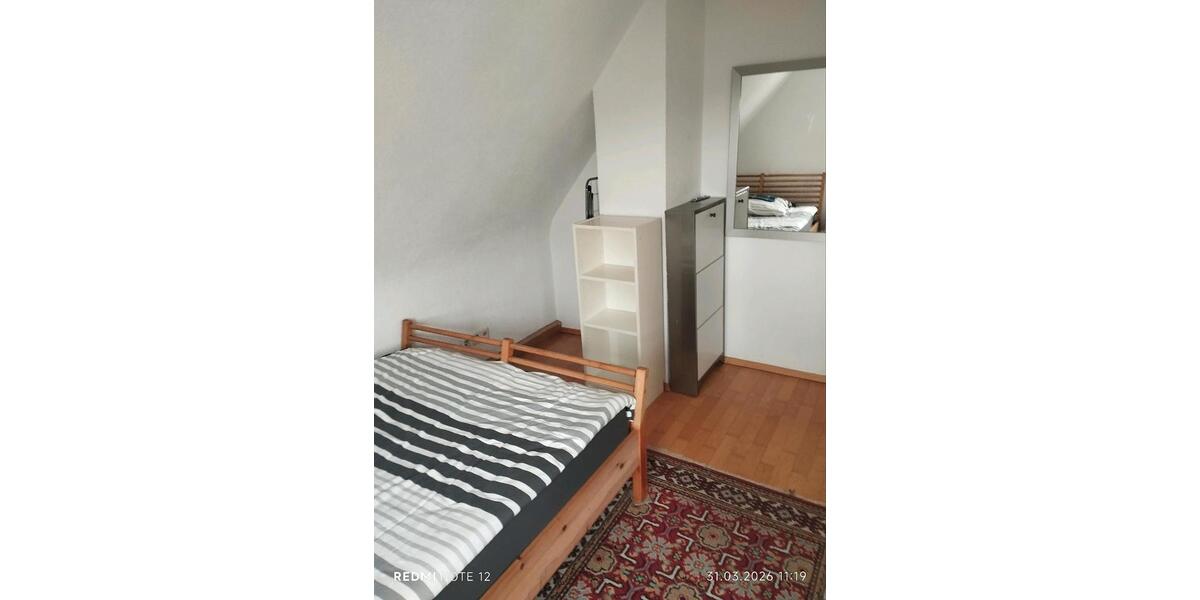 Dachgeschoßwohnung Stuttgart Feuerbach - 2 Zimmer, 88 m&sup2;, 1.250&euro; | Angebot:25998750