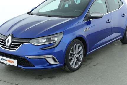 Renault Megane 80.235 km 10.410 &euro; Stuttgart 70195