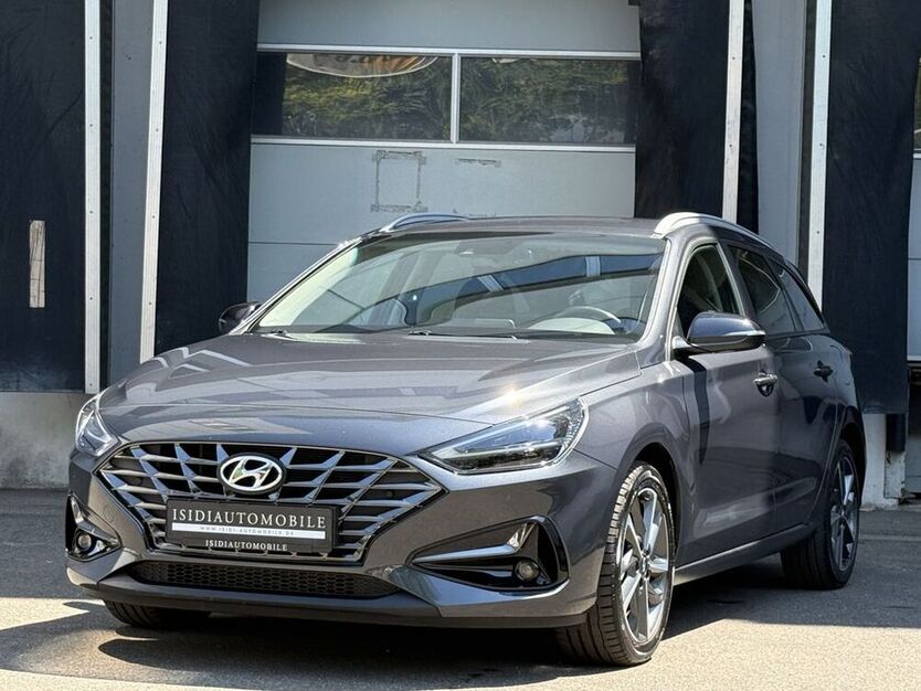 i30