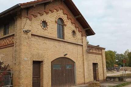 Halle in Wendlingen 1.200 € 156 m² zimmer