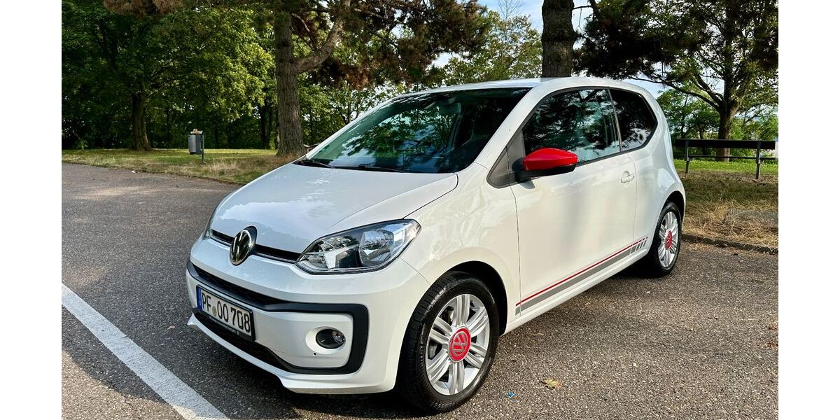 VW up! 55.000 km 9.400 &euro; Pforzheim 75181