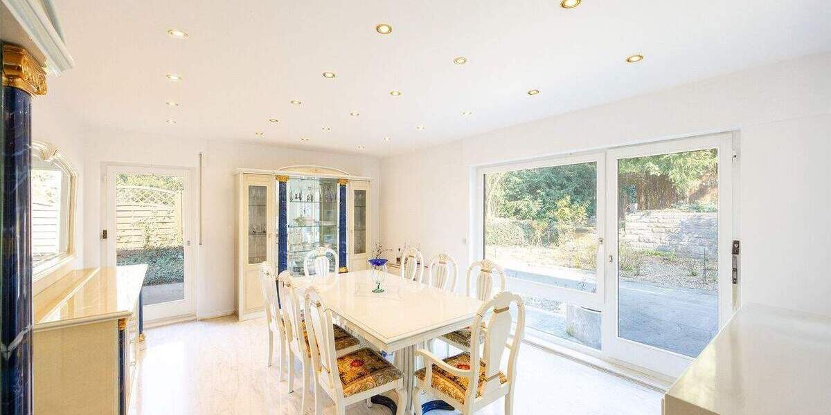 Bungalow Ludwigsburg Süd - 4 Zimmer, 200 m&sup2;, 949.000&euro; | Angebot:25898723