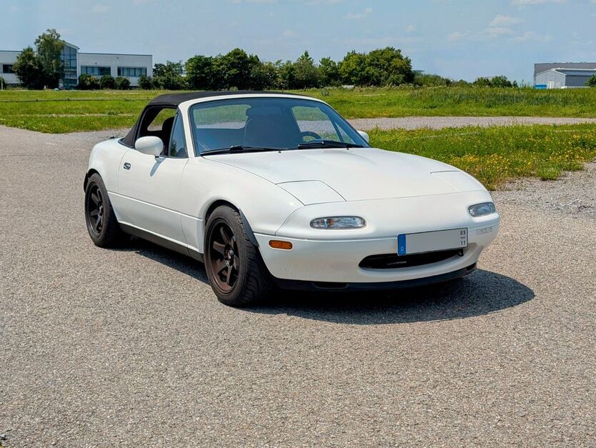 Mazda MX-5 112.000 km 13.500 € Remseck 71686