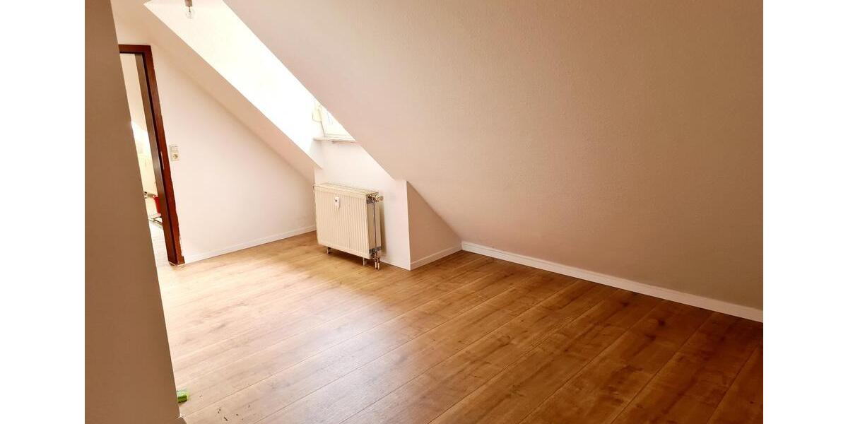 Dachgeschoßwohnung Ostfildern - 2 Zimmer, 45 m&sup2;, 730&euro; | Angebot:26454709