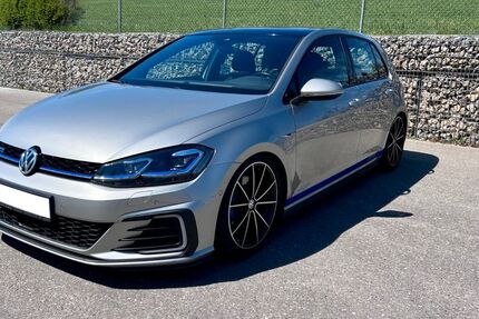 VW Golf 93.000 km 20.999 &euro; Aidlingen 71134