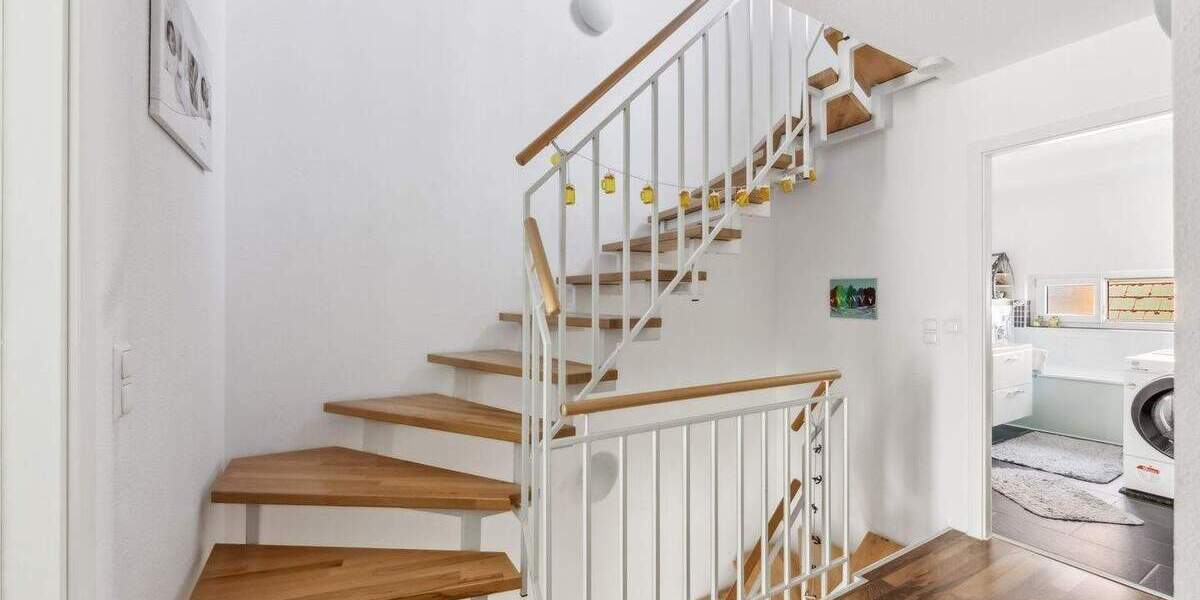 Weihnachten im neuen Zuhause: Ruhige, zentrale Lage und schnell im Grünen 5 zimmer