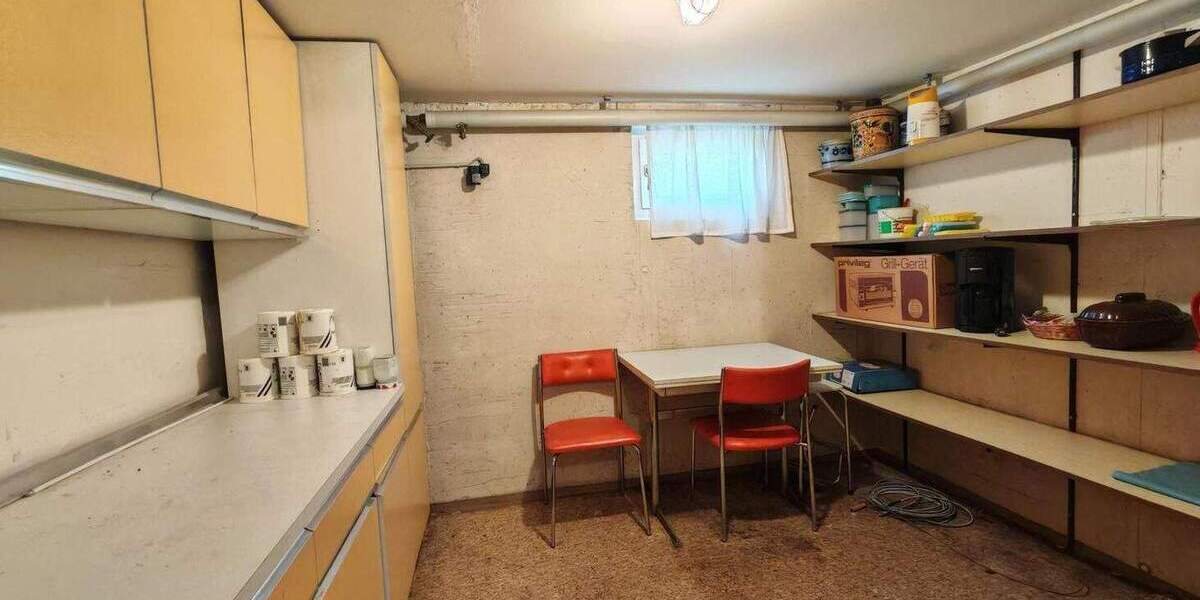 Reihenmittelhaus Pforzheim Büchenbronn - 5 Zimmer, 102 m&sup2;, 320.000&euro; | Angebot:25707655