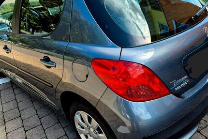 Peugeot 207 82.450 km 3.800 &euro; Filderstadt 70794