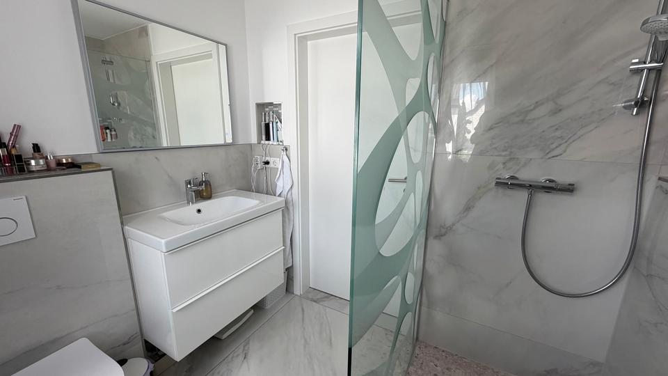 Reihenhaus Reutlingen Orschel-Hagen - 2.5 Zimmer, 82 m&sup2;, 349.000&euro; | Angebot:26817403