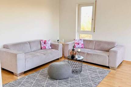 Wohnung Leonberg - 2.5 Zimmer, 64 m&sup2;, 900&euro; | Angebot:27032369