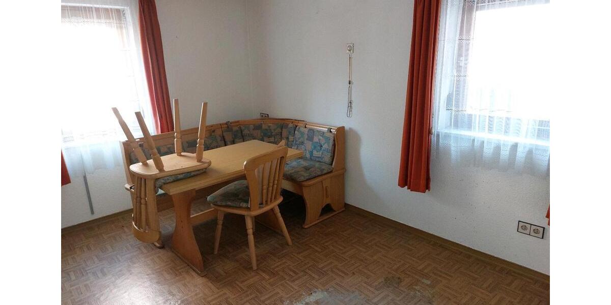 Einfamilienhaus Vaihingen an der Enz - 4 Zimmer, 118 m&sup2;, 260.000&euro; | Angebot:24878802