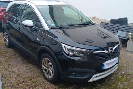 Opel Crossland (X) 40.600 km 13.399 &euro; Stuttgart 70563