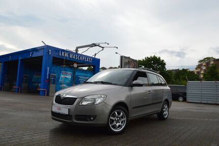 Skoda Fabia 199.000 km 2.499 € Stuttgart 70376