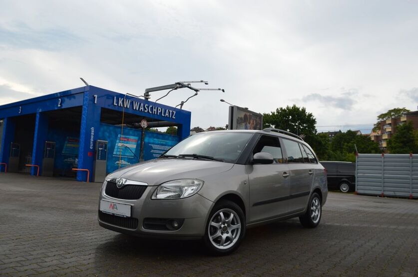 Skoda Fabia 199.000 km 2.499 € Stuttgart 70376