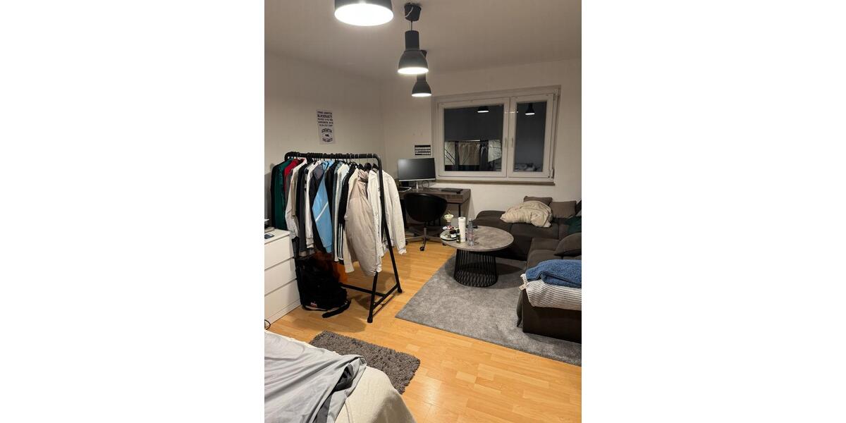 Hochparterre Stuttgart Stuttgart-Süd - 2 Zimmer, 51 m&sup2;, 1.000&euro; | Angebot:24438739