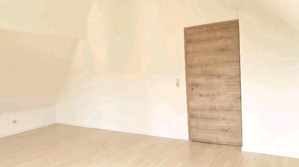 Dachgeschoßwohnung Rottenburg am Neckar - 2 Zimmer, 65 m&sup2;, 255.000&euro; | Angebot:27533983