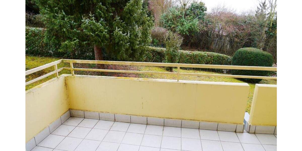 Etagenwohnung Esslingen am Neckar St Bernhardt - 5 Zimmer, 106 m&sup2;, 395.000&euro; | Angebot:25167351