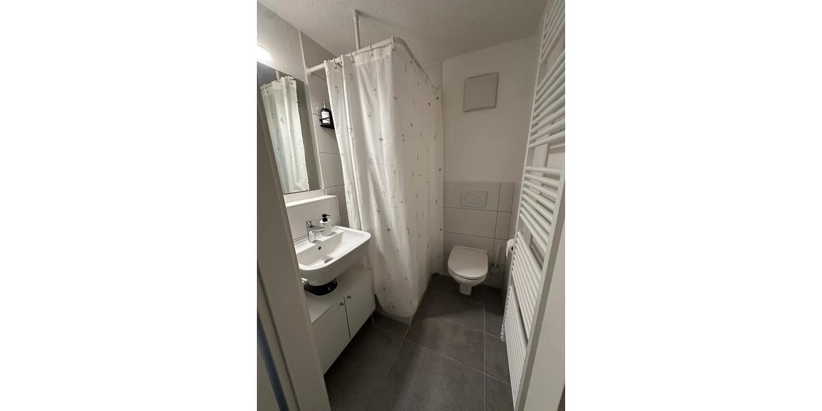 Etagenwohnung Reutlingen Reutlingen (Kernstadt) - 1 Zimmer, 25 m&sup2;, 630&euro; | Angebot:24830882