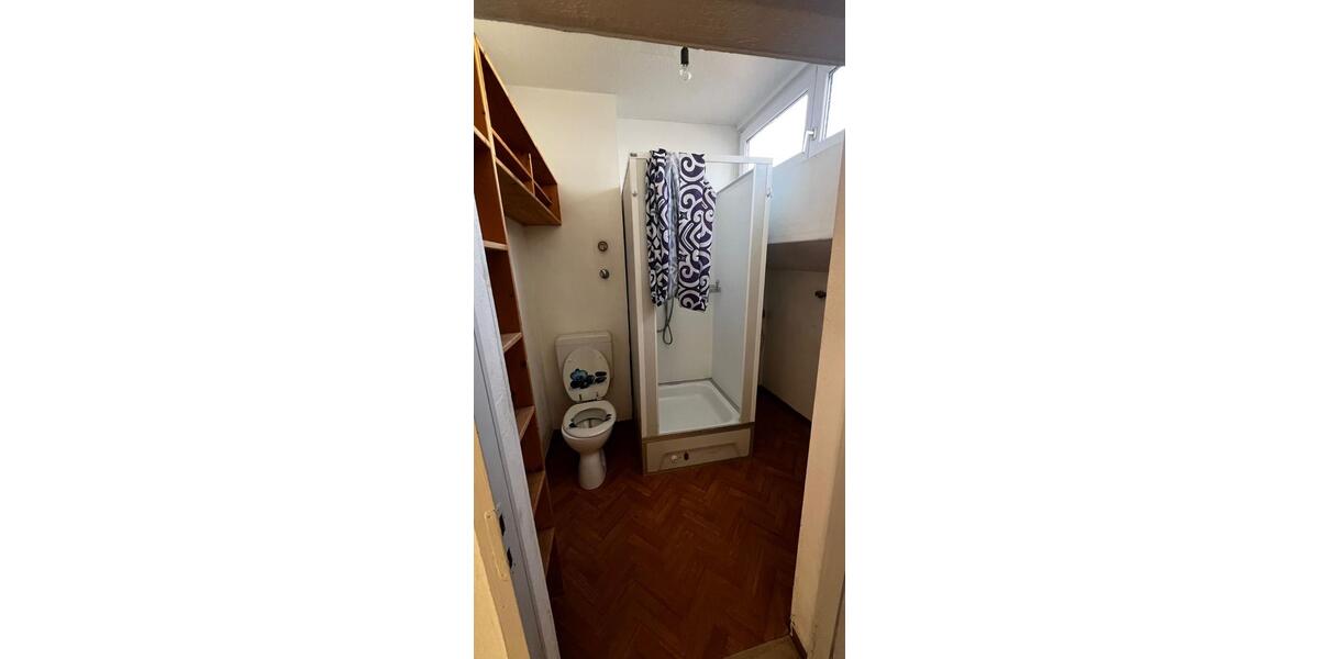 Dachgeschoßwohnung Sindelfingen - 2 Zimmer, 50 m&sup2;, 500&euro; | Angebot:24828106