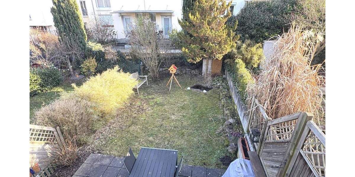 Reihenmittelhaus Stuttgart Vaihingen - 6 Zimmer, 150 m&sup2;, 729.000&euro; | Angebot:25781237