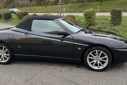 Alfa Romeo Spider 86.500 km 9.500 € stuttgart 70499