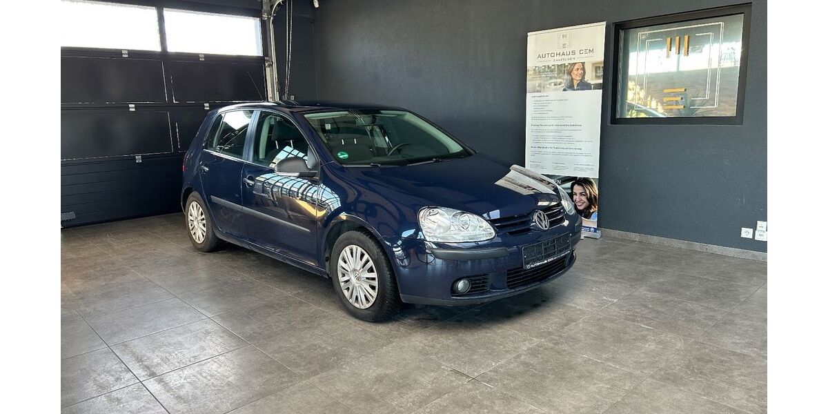 VW Golf 159.000 km 5.999 &euro; Gäufelden 71126