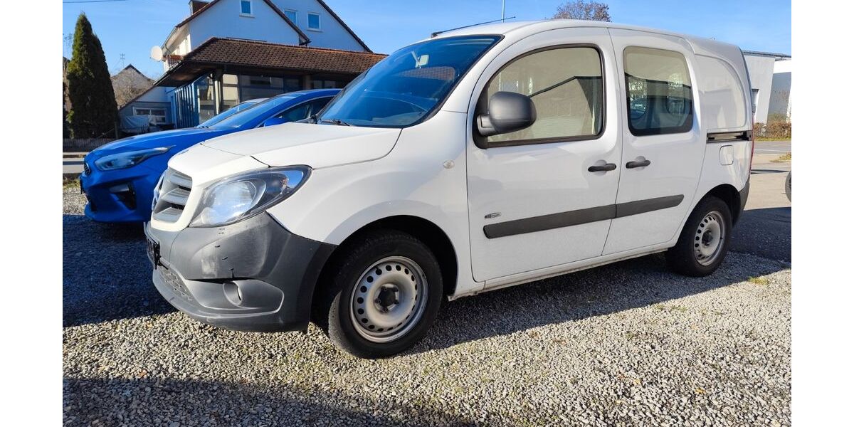 Mercedes-Benz Citan 205.000 km 6.990 &euro; Herrenberg 71083
