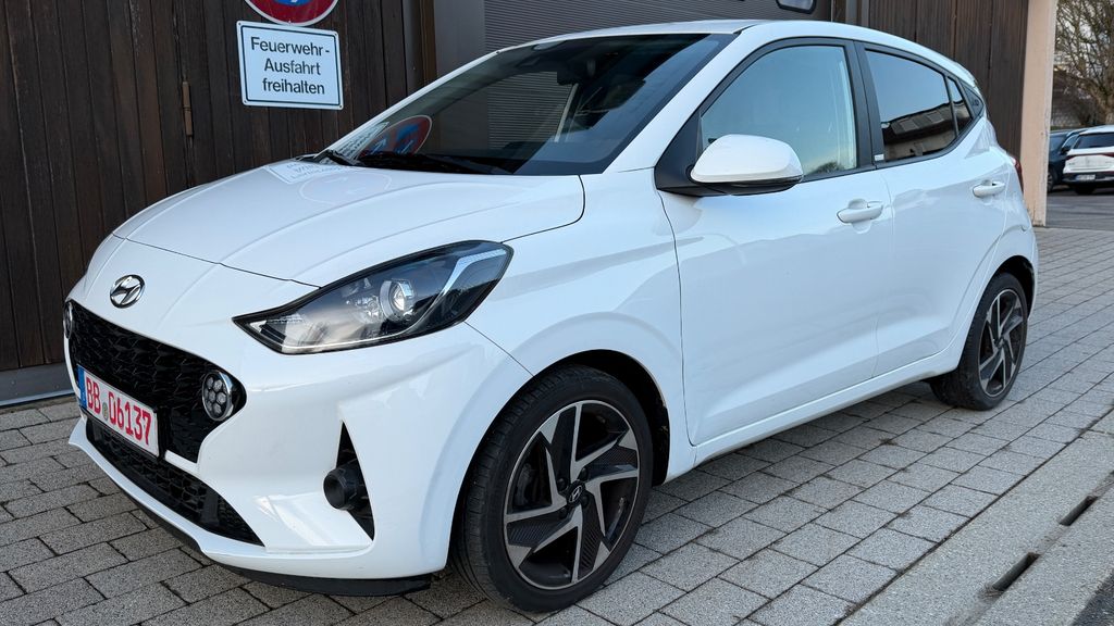 Hyundai i10 20.000 km 11.700 &euro; Holzgerlingen 71088