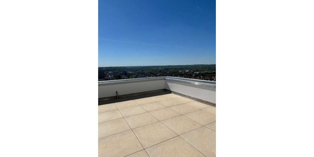 Etagenwohnung Leonberg - 3.5 Zimmer, 131 m&sup2;, 2.400&euro; | Angebot:26641900
