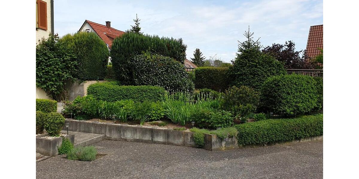 Mehrfamilienhaus, Wohnhaus Bietigheim-Bissingen Bissingen - 10 Zimmer, 210 m&sup2;, 870.000&euro; | Angebot:24154002