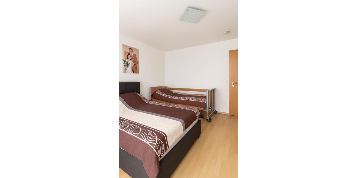 Erdgeschoßwohnung Rottenburg am Neckar - 2.5 Zimmer, 68 m&sup2;, 260.000&euro; | Angebot:26305462