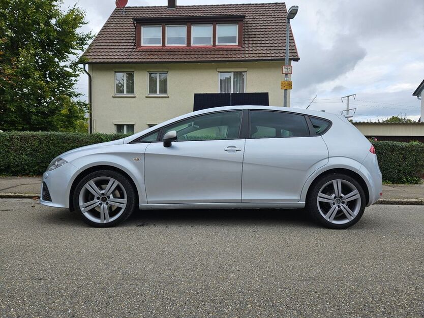 Seat Leon 148.120 km 5.500 € Böblingen 71032