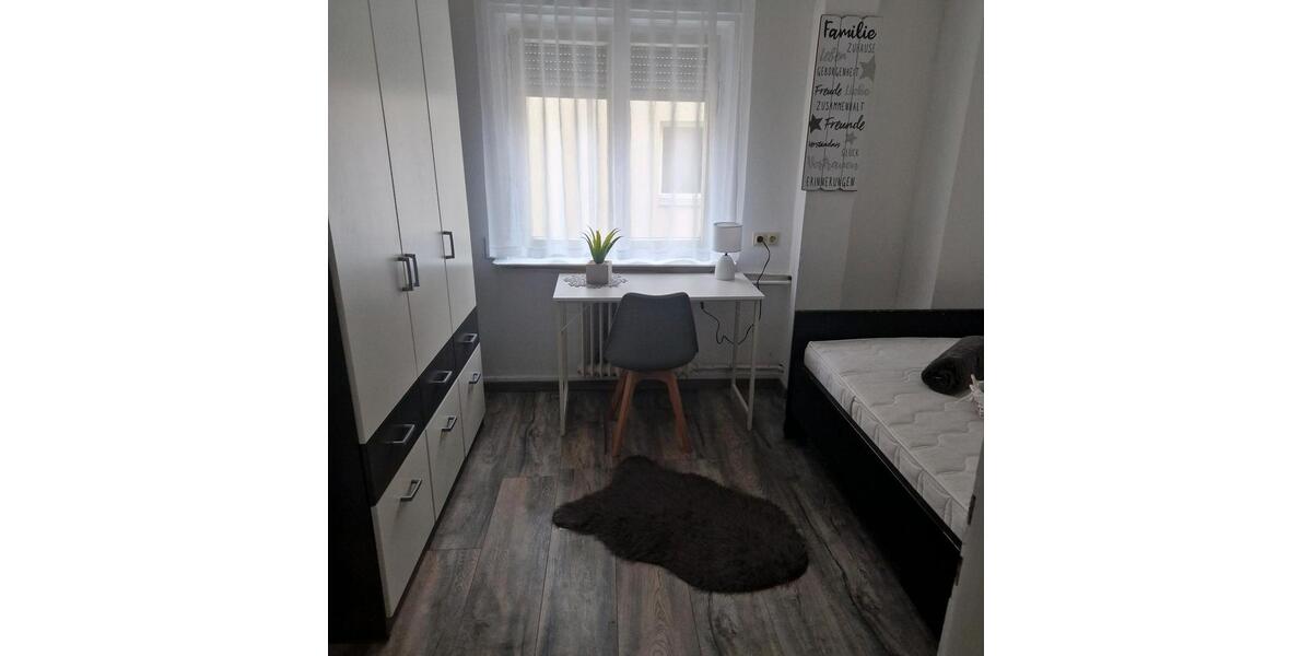 Etagenwohnung Tübingen - 1 Zimmer, 10 m&sup2;, 40&euro; | Angebot:26462083