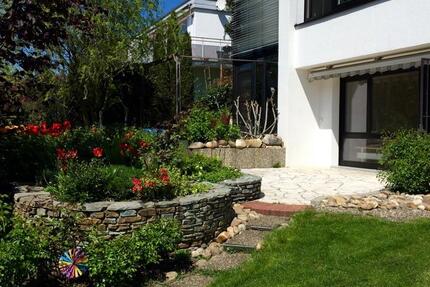 Wohnung Esslingen am Neckar Brühl - 3 Zimmer, 103 m&sup2;, 1.200&euro; | Angebot:25638393