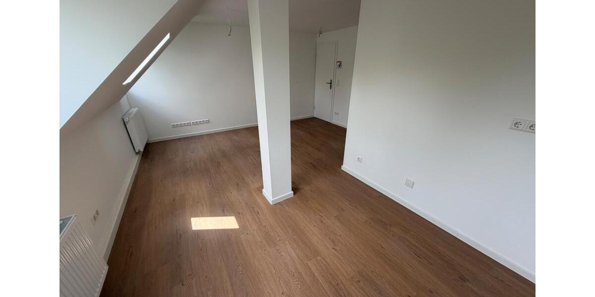 Dachgeschoßwohnung Stuttgart Bad Cannstatt - 2 Zimmer, 39 m&sup2;, 249.000&euro; | Angebot:26802855