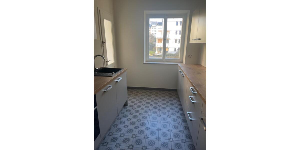 Etagenwohnung Stuttgart Lehen - 3 Zimmer, 87 m&sup2;, 1.850&euro; | Angebot:24675517
