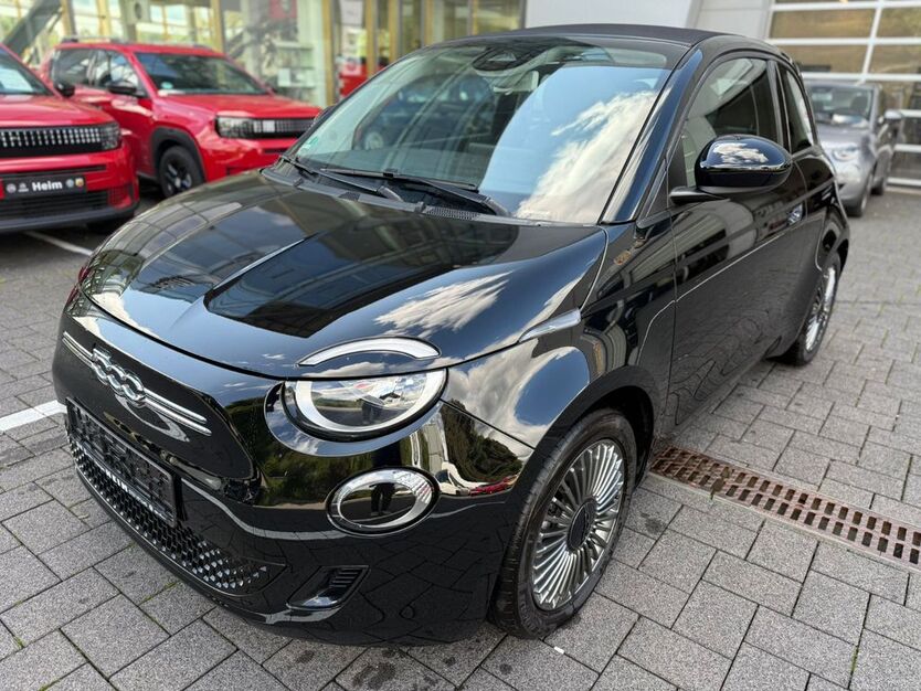 Fiat 500e 30.649 km 18.900 € Tübingen 72072