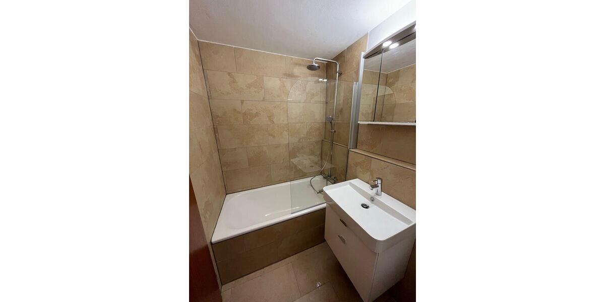 Etagenwohnung Stuttgart Lehen - 1.5 Zimmer, 28 m&sup2;, 900&euro; | Angebot:26550362
