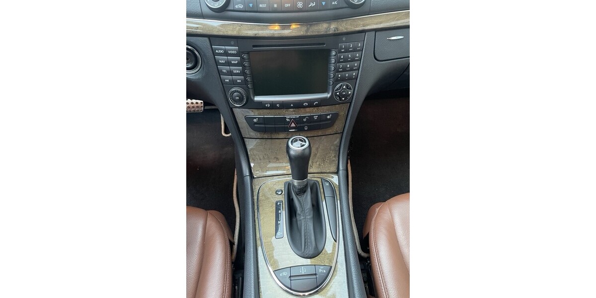 Mercedes-Benz E350 kombi 211.000 km 7.000 &euro; Mühlacker 75417