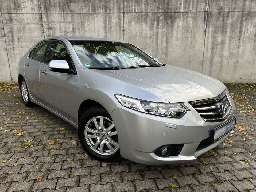 Honda Accord 132.150 km 12.790 € Stuttgart 70378