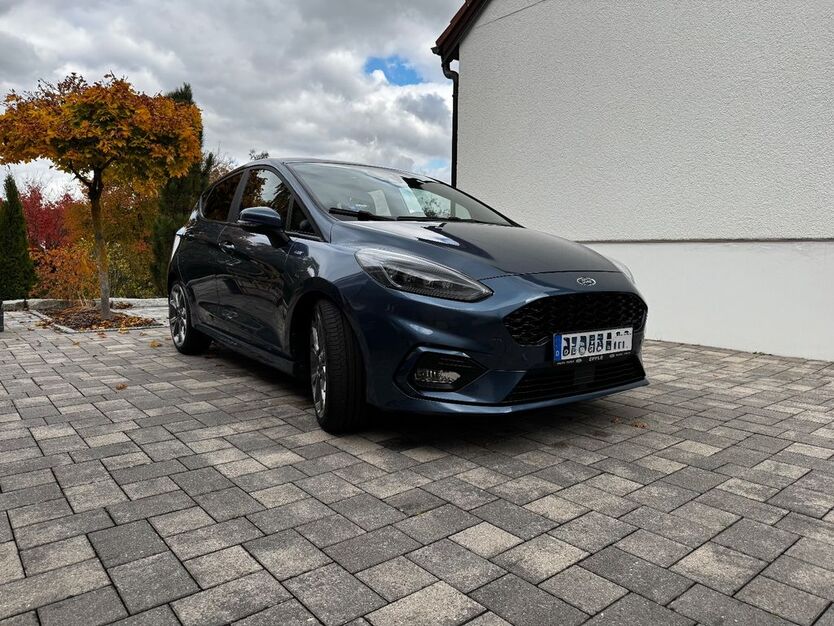 Ford Fiesta 49.432 km 16.900 € Gärtringen 71116
