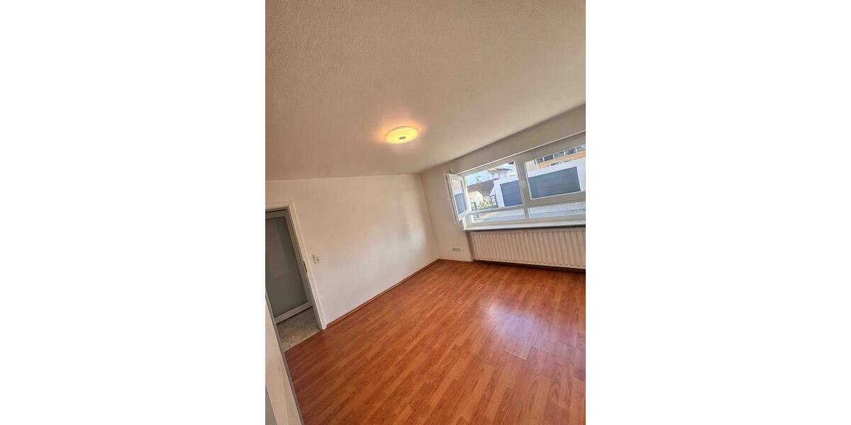 Etagenwohnung Pforzheim Eutingen - 2 Zimmer, 50 m&sup2;, 700&euro; | Angebot:25927585