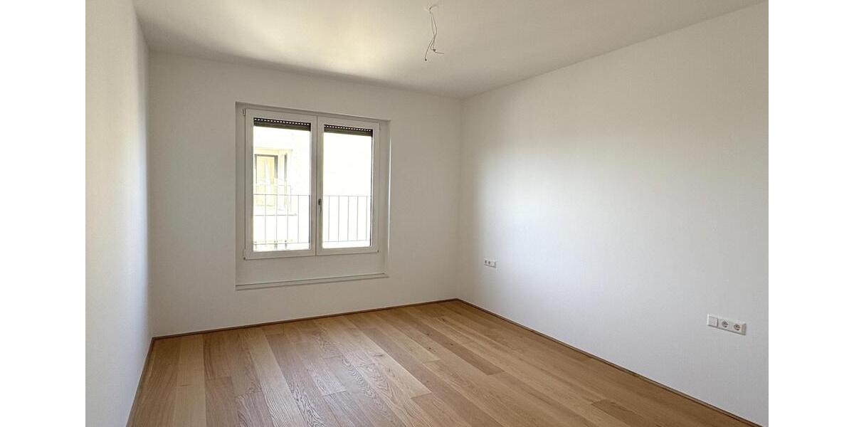 Einfamilienhaus Leonberg - 3 Zimmer, 99 m&sup2;, 2.083&euro; | Angebot:23712851