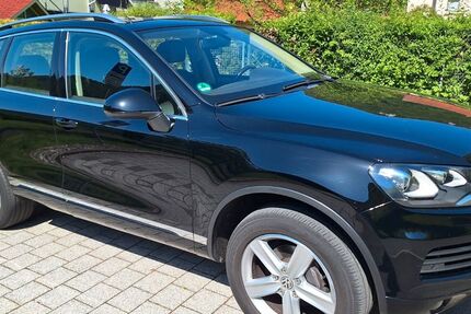 VW Touareg 158.300 km 14.300 &euro; Neckartenzlingen 72654